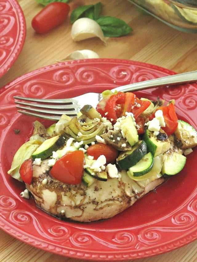 Mediterranean Chicken Bake With Zucchini The Dinner Mom