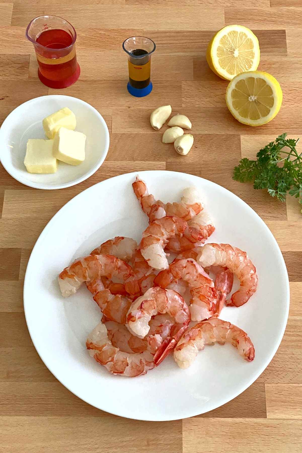 Shrimp Scampi using @brass.cuisine Infused Lemon oil & Seasonings