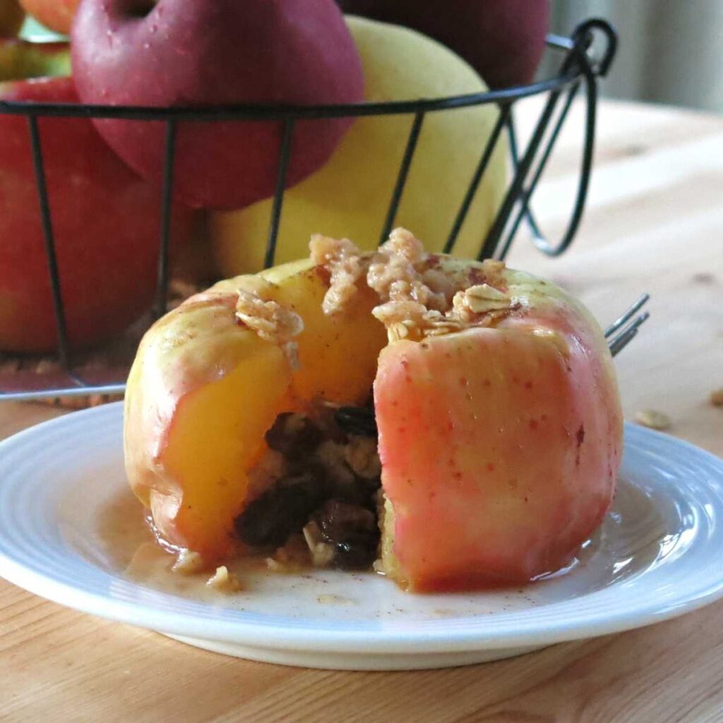 Healthy Apple Nachos Recipe - The Dinner-Mom