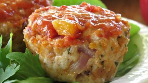 https://www.dinner-mom.com/wp-content/uploads/2022/09/turkey-meatloaf-muffins-salsa-480x270.jpg